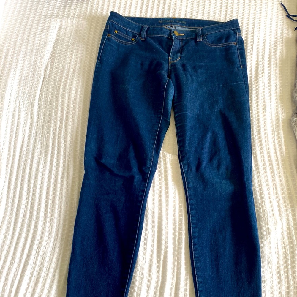 Michael Kors skinny jeans size 4, super stretchy!